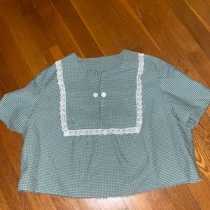 cottage core thrifted crop shirt